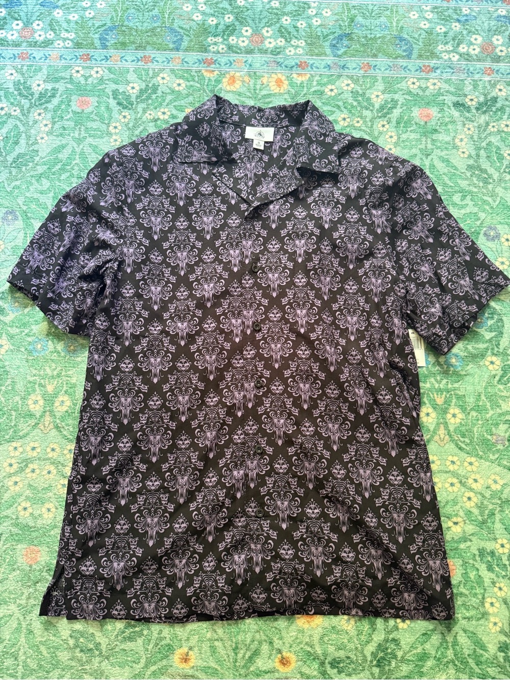 Short sleeve Haunted Mansion shirt